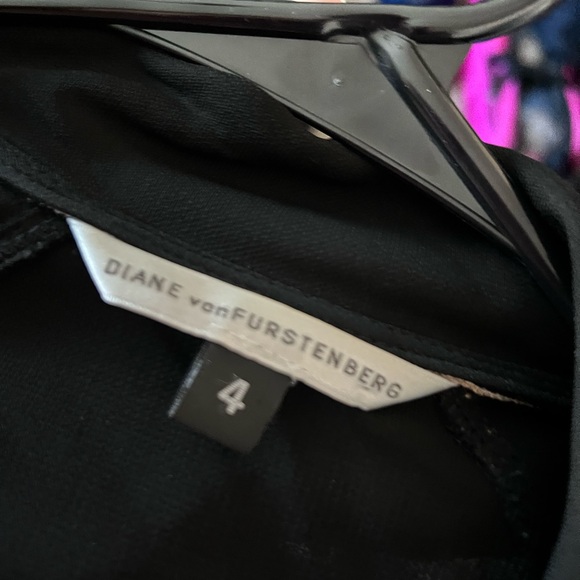 Diane Von Furstenberg Black Collared Wrap Dress - Picture 3 of 4